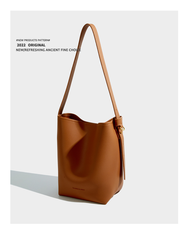 Borsa a Tracolla in Pelle PU M - Leather Work Duffle recensione e prezzo
