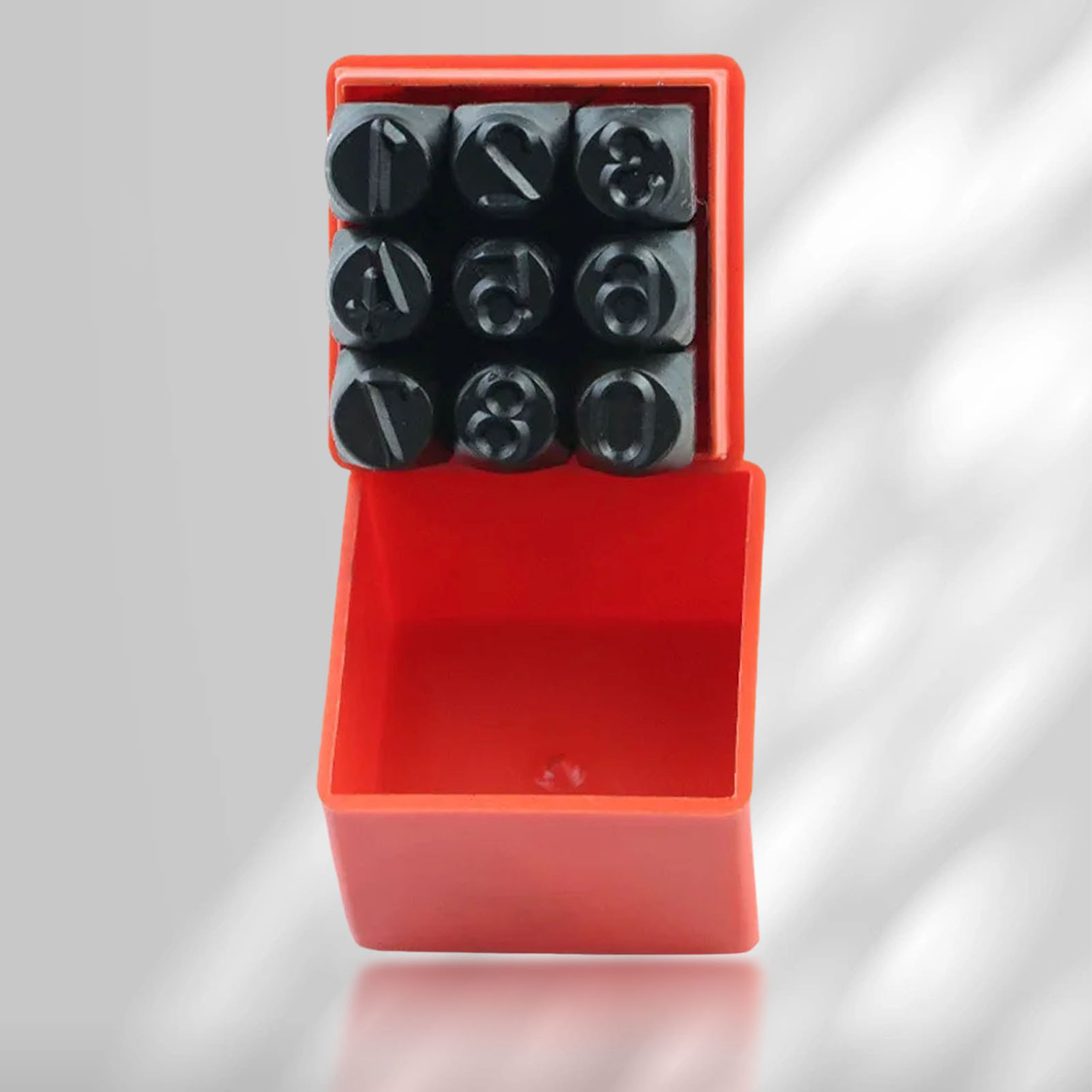 Timbro con lettera e numero Ti - Leather Stamp Set recensione e prezzo