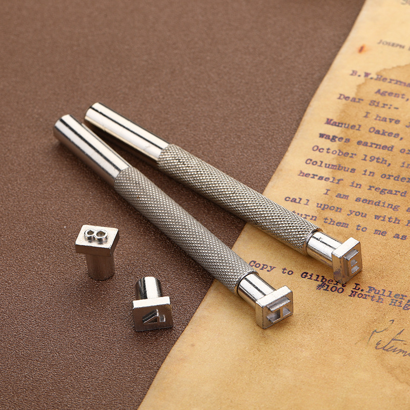 Bastone per incisione manuale  - Leatherwork Manual recensione e prezzo