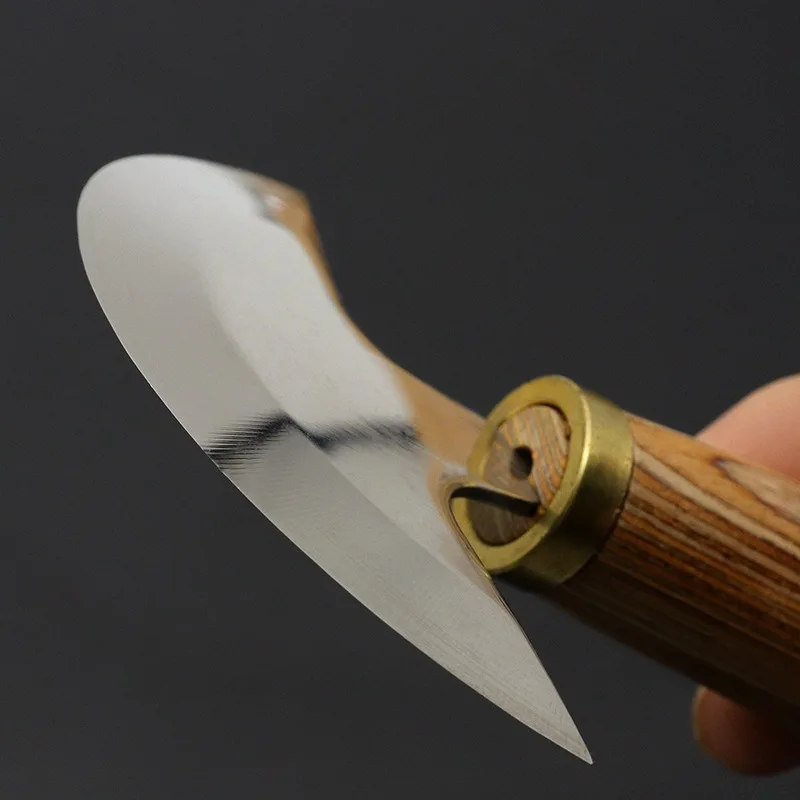 Coltello Manuale per Scarnific - Leatherwork Manual recensione e prezzo