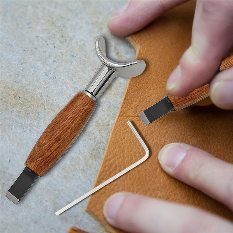【ORNAMENTO】Coltello Girevole p - Leatherwork Manual recensione e prezzo